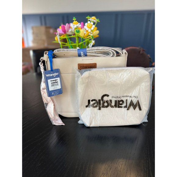 Wrangler 2PC Set Tan - Picture 1 of 10